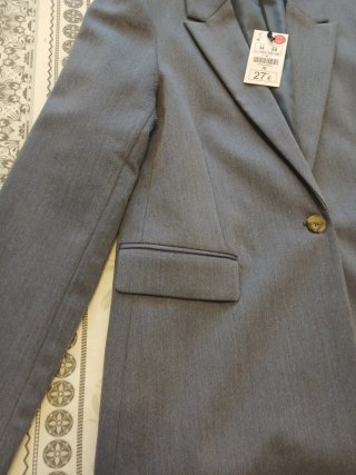 Americana azul talla M nueva