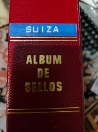 Álbum de sellos Suizos 1962-1991
