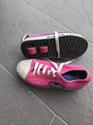 Zapatillas Heelys con Ruedas Talla 35