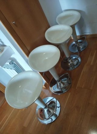 4 Taburetes de Cocina Blancos