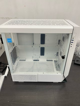 Torre PC Thermaltake Ceres 500 TG ARGB Blanca