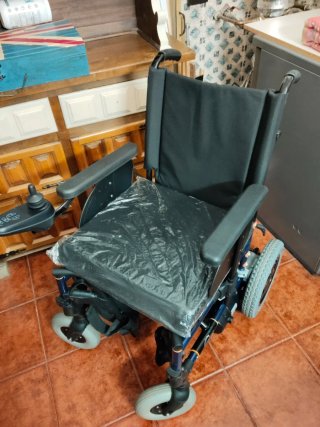 Silla de ruedas eléctrica  plegable Quickie F35 R2
