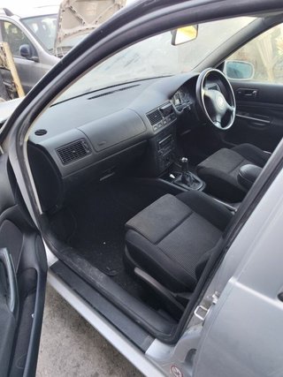 1851538 faro izquierdo volkswagen golf iv berlina