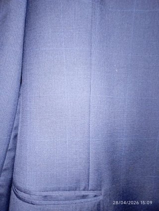 Chaqueta de traje azul a cuadros