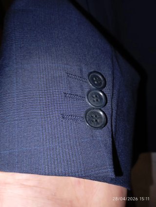 Chaqueta de traje azul a cuadros