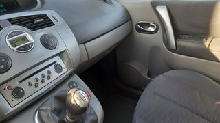 Renault Scénic Dynamique 1.6 16V EU4