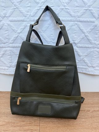 Mochila Antirrobo Verde Oscuro