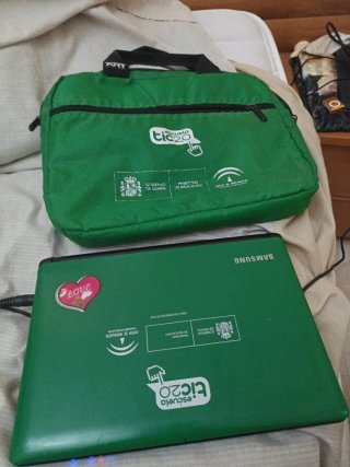 Mini portátil Samsung N148 Negro