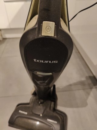 Aspiradora sin cable Taurus Guzzler