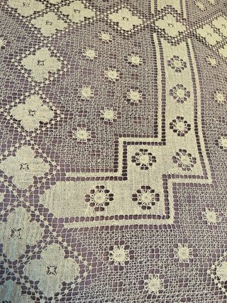 Copriletto in pizzo filet avorio 200x220