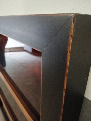 Cabecero de madera y cristal