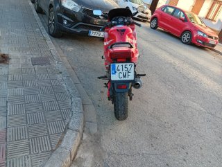 Honda CBR 600 F Roja