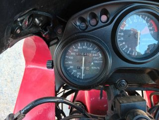 Honda CBR 600 F Roja