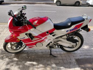Honda CBR 600 F serie F2 Año 1991