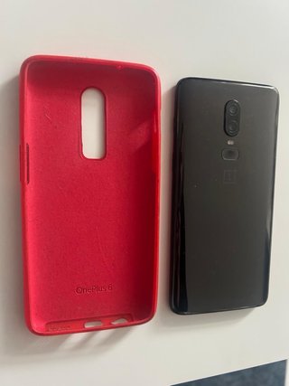 OnePlus 6 Rojo