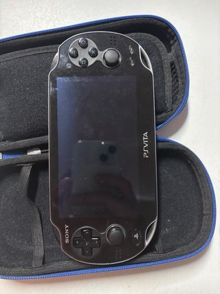 Sony PS Vita Negra + Funda Protectora
