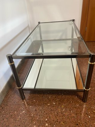 Mesa de centro cristal y metal dorado