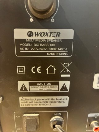 Altavoces Woxter Negros