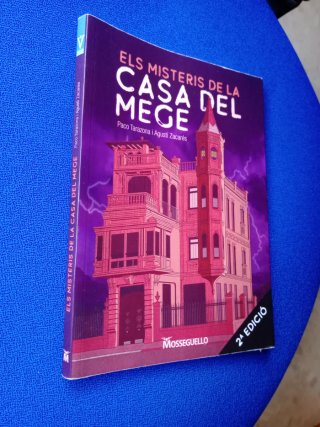 Libro valenciano: Els Misteris de la Casa del Mege