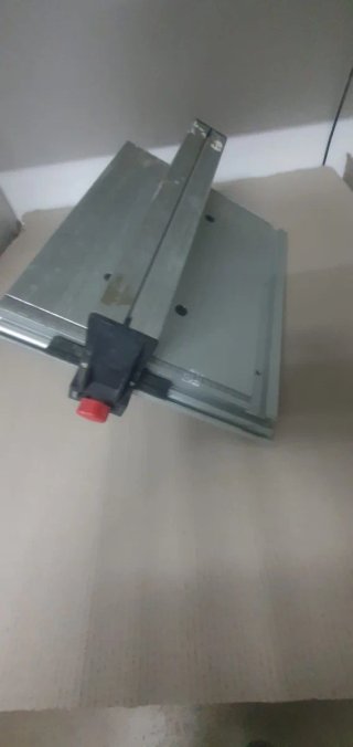 Mesa ingletadora Wurth
