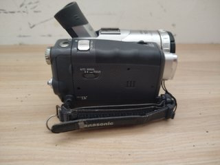 Videocamera Panasonic NV-GS200 (Solo per ricambi)