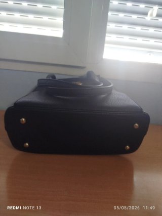 Sandalias de mujer negras y beige, regalo bolso