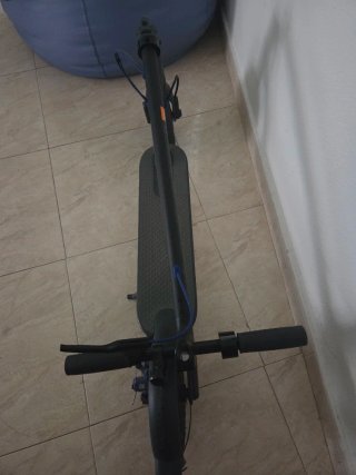 Patinete Eléctrico Xiaomi + Cargador