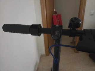 Patinete Eléctrico Xiaomi + Cargador