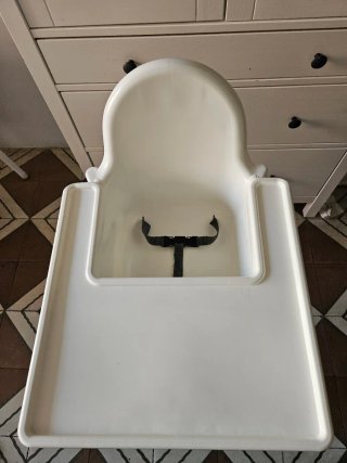 Trona Ikea Antilop con cojín y bandeja