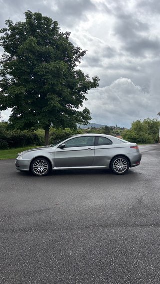 Alfa Romeo GT 1.9 JTD