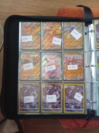 Cartas Pokémon Variadas