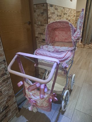 Coche de muñecas Inglesina rosa