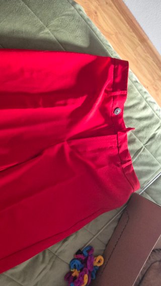 Pantalón de vestir rojo