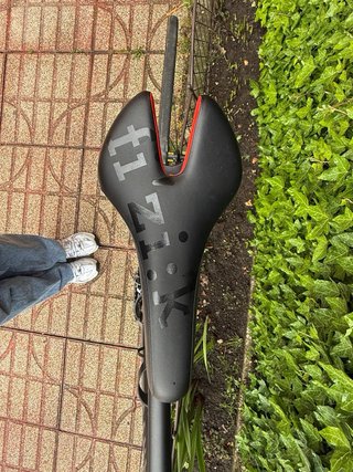 Bicicleta Canyon nera