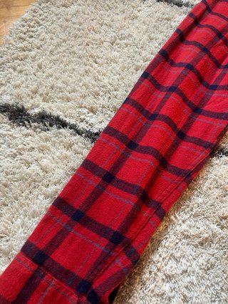 Camisa cuadros Pull&Bear roja y negra