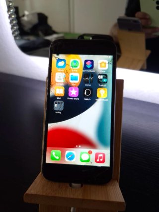 iPhone 6s Nero 64GB
