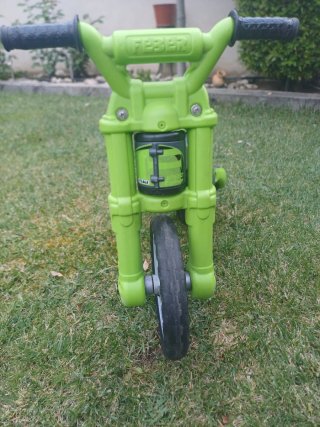 Bicicleta Feber sin pedales verde
