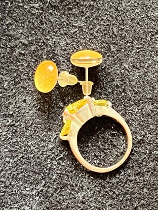Conjunto SOL Anillo y Pendientes Amarillos
