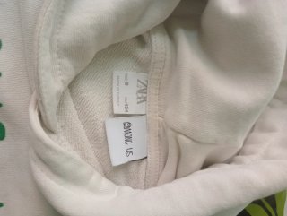 Sudadera niño Among Us. Talla 9 años