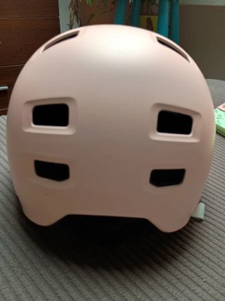 Casco Oxelo rosa skate y bici