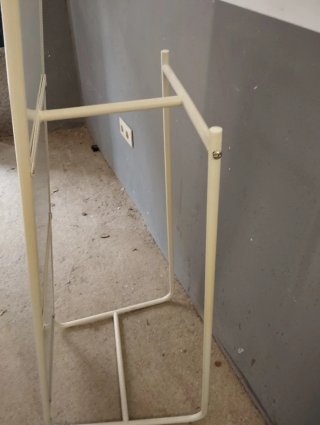 Espejo de pie Ikea blanco metálico