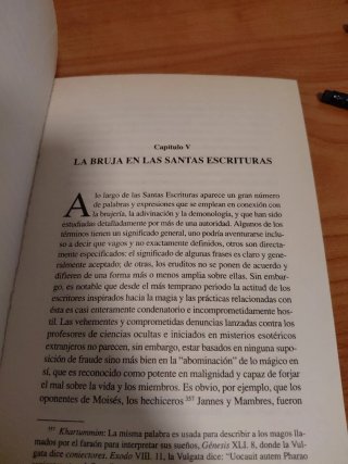 Historia de La Brujeria (Spanish Edition)