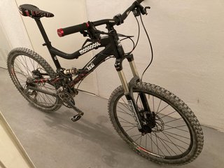 Bicicleta Montaña doble suspensión