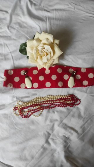 Traje Flamenca Rojo con Lunares Blancos