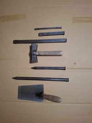 Juego herramientas albañilería