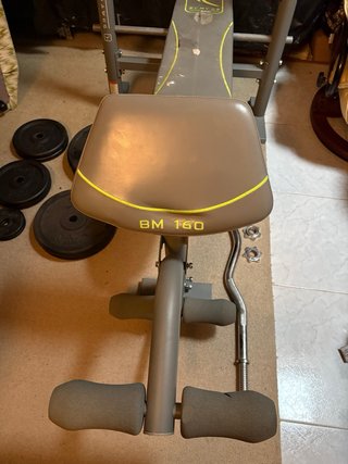 Banco de pesas completo Domyos + 82kg en discos
