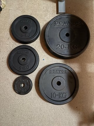 Banco de pesas completo Domyos + 82kg en discos