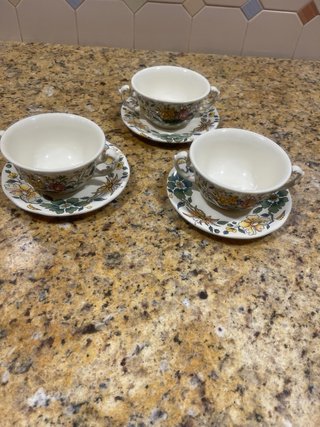 3 Tazas Consomé con Platos Porcelana