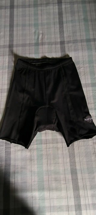 Maillot ciclismo Adidas y pantalón corto Shimano