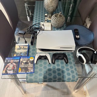 Consola PS5 Blanca + Accesorios
